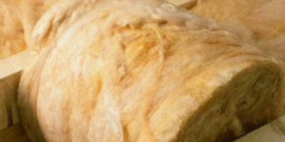 Rolled Vs Blown-in Insulation Rolled Vs Blown-in Insulation